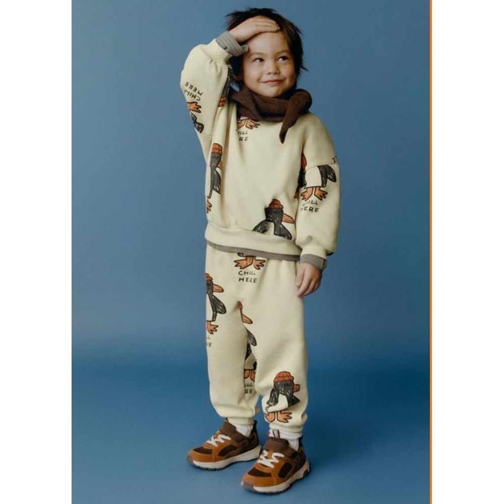 Krem Renk Penguen Baskılı Takım