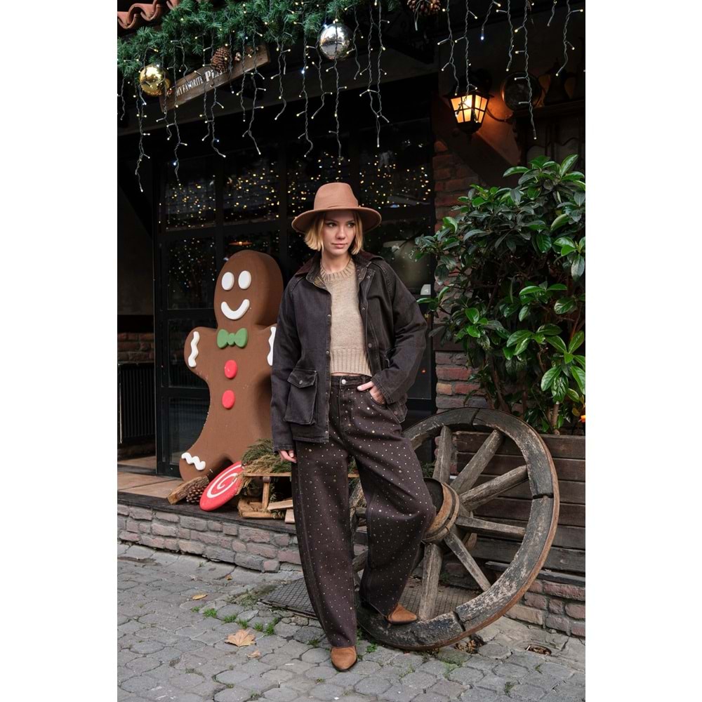 Kahverengi Zımbalı Tasarım Kot Pantolon - KAHVERENGİ - 38 - ST00591-KAHVERENGİ-38