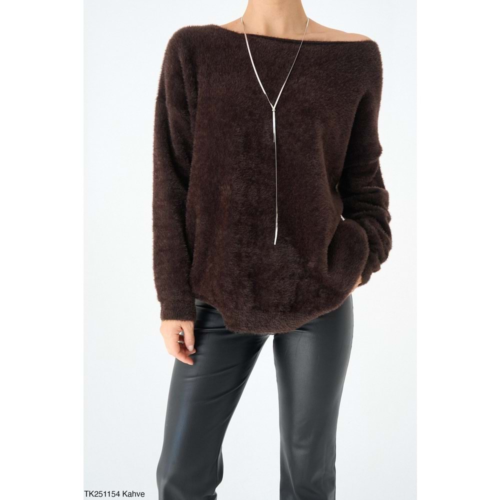 Tek Omuz Düşük Kazak Acı Kahve