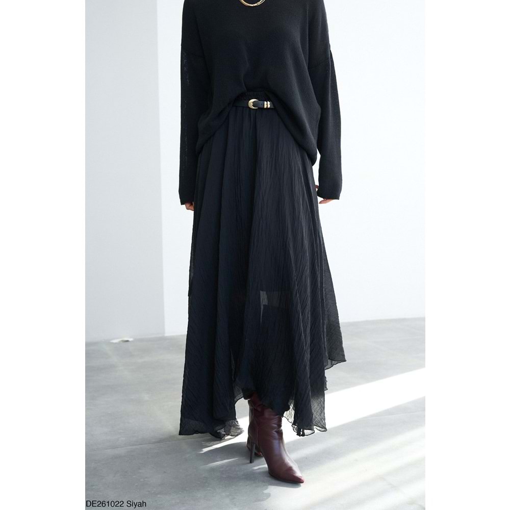 Yeni Sezon Asimetrik Kesim Siyah Etek - Uzun -Krep Kumaş