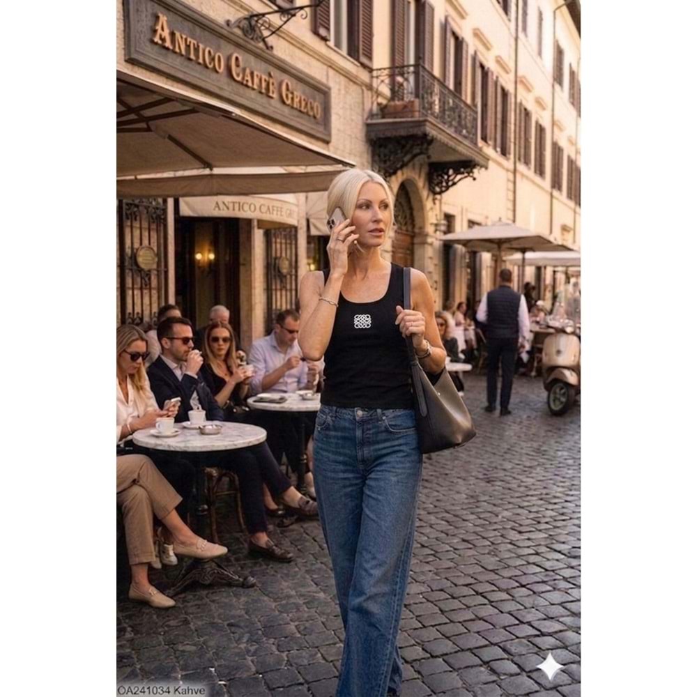 Göğüs Nakış Detaylı Askılı Kaşkorse Bluz - SİYAH - L