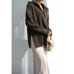 Saç Örgü Yaka Fermuarlı Kazak - Acı Kahve