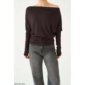 Düşük Omuz Viskon Bluz