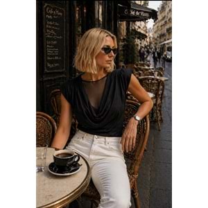 Premium Vatka Omuz Degaje Yaka Tül Katmanlı Bluz - SİYAH - L - ST01150-SİYAH-L