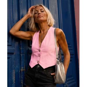 Pink Chic ! Pembe Renk Yıldız Aksesuar Düğme Detaylı Denim Yelek