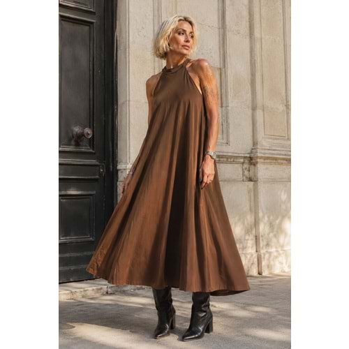 Camel Renk Süet Tasarım Geniş Kesim Maxi Boy Elbise - CAMEL - L - ST00525-CAMEL-L