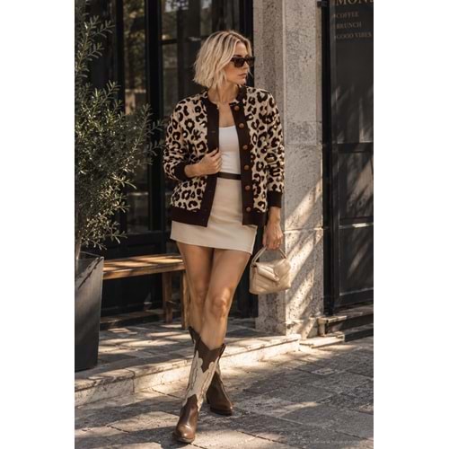 Leopar Dama Desen Düğme Detay Triko Hırka