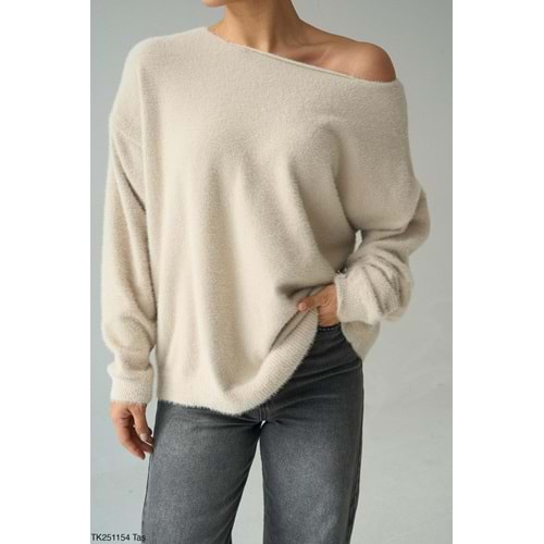 Tek Omuz Açık Düşük Yaka Krem Triko Kazak - KREM - STANDART - ST00544-KREM-STANDART