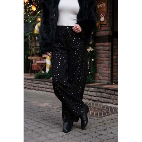 Zımbalı Siyah Renk Tasarım Kot Pantolon - SİYAH - 40 - ST00593-SİYAH-40