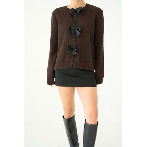 Fiyonk Aksesuar Çıtçıt Kapamalı Hırka Acı Kahve