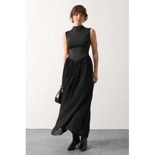 Kadın Dik Yaka Kolsuz Tül Detaylı Siyah Renk Elbise - L