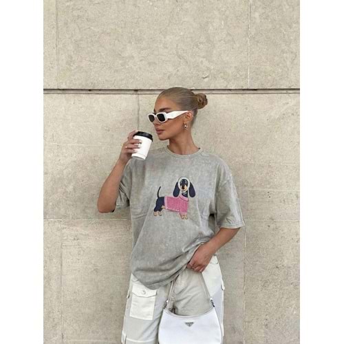 Yıkamalı Taş Renk Sevimli Sosis Köpek Tasarım Oversize T-Shirty