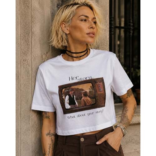 What About Your Story ? Sinematik Baskılı Vatkalı T-Shirt