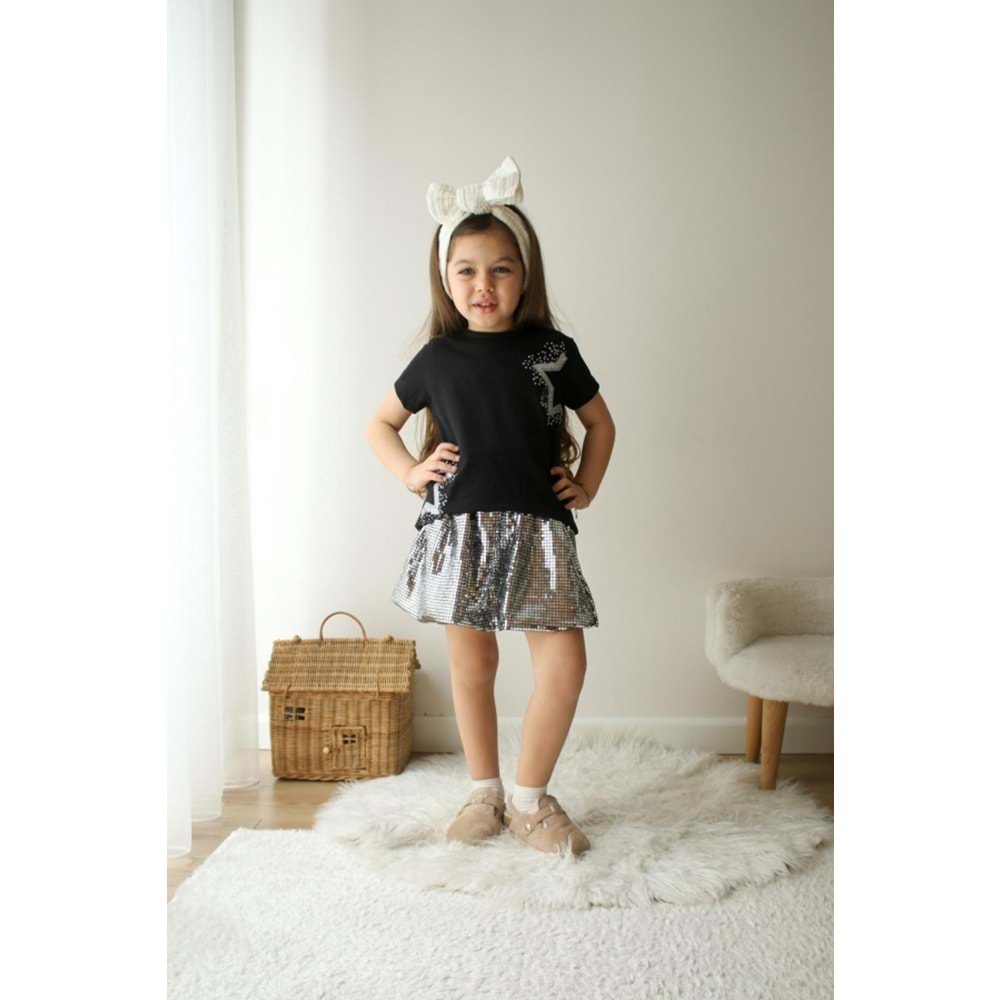 Kız Çocuk Gümüş - Siyah Renk Parlak Disco Kumaş Balon Etek Yıldız Baskılı T-shirt Pamuklu Altüst Takım