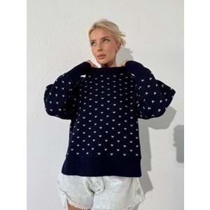 Kalp Baskı Görünümlü Lacivert Renk Kazak