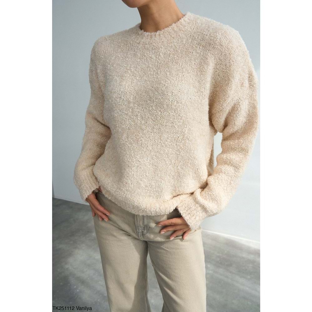 Vanilya Renk Triko Bukletli Kazak