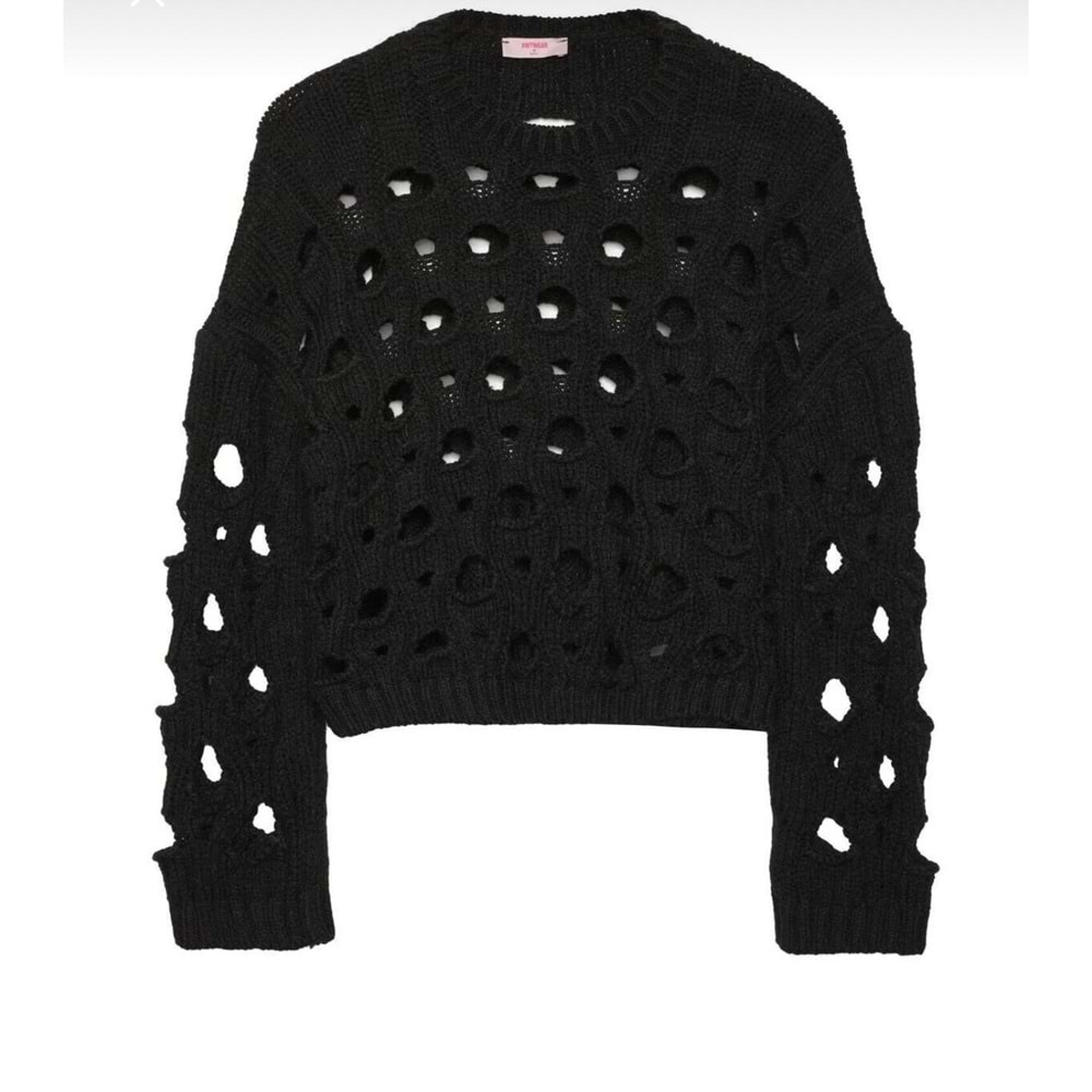 Uzun Kol Ajur Delğik Detaylı Triko Üst Siyah Renk