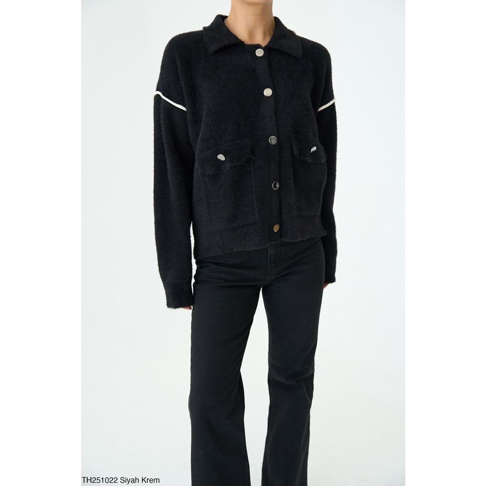 Gümüş Düğme Detaylı Triko Önden Düğmeli Tasarım Hırka