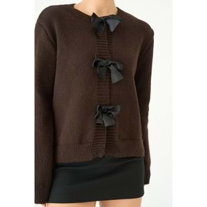 Fiyonk Aksesuar Çıtçıt Kapamalı Hırka Acı Kahve