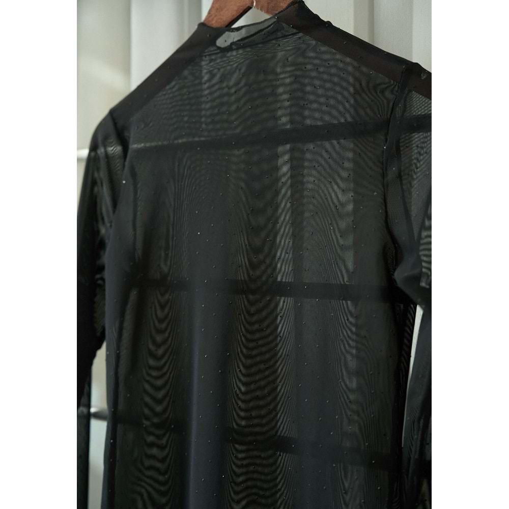 Transparan Taş Detaylı Uzun Kollu Bluz