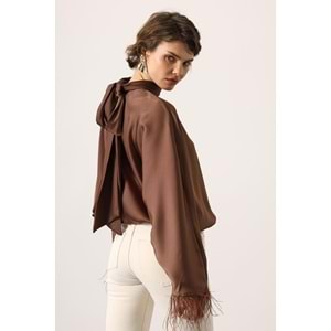 Luxe Knot Sırt Bağlama Kol Otriş Detaylı Saten Bluz - Kahve - Acı Kahve - M