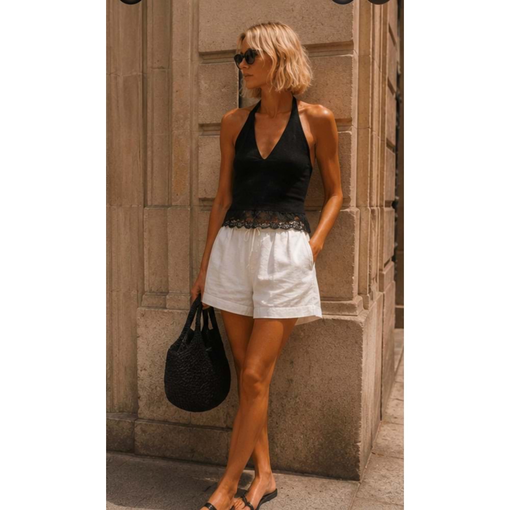 Capri Premium Dantel Detay Halter Yaka Sırt Dekolteli Bluz